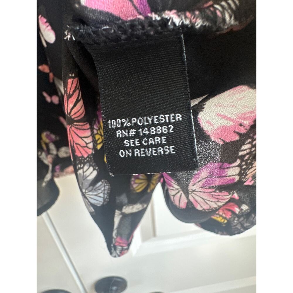 torrid Black Butterfly Print Wrap Blouse - Picture 5 of 7